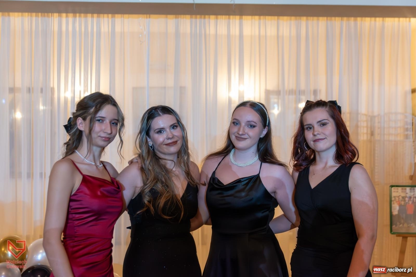 Zdjęcie w galerii na portalu naszraciborz.pl: Czas zabawy minął. Zostały wspomnienia. Studniówka Mechanika wiadomości z regionu