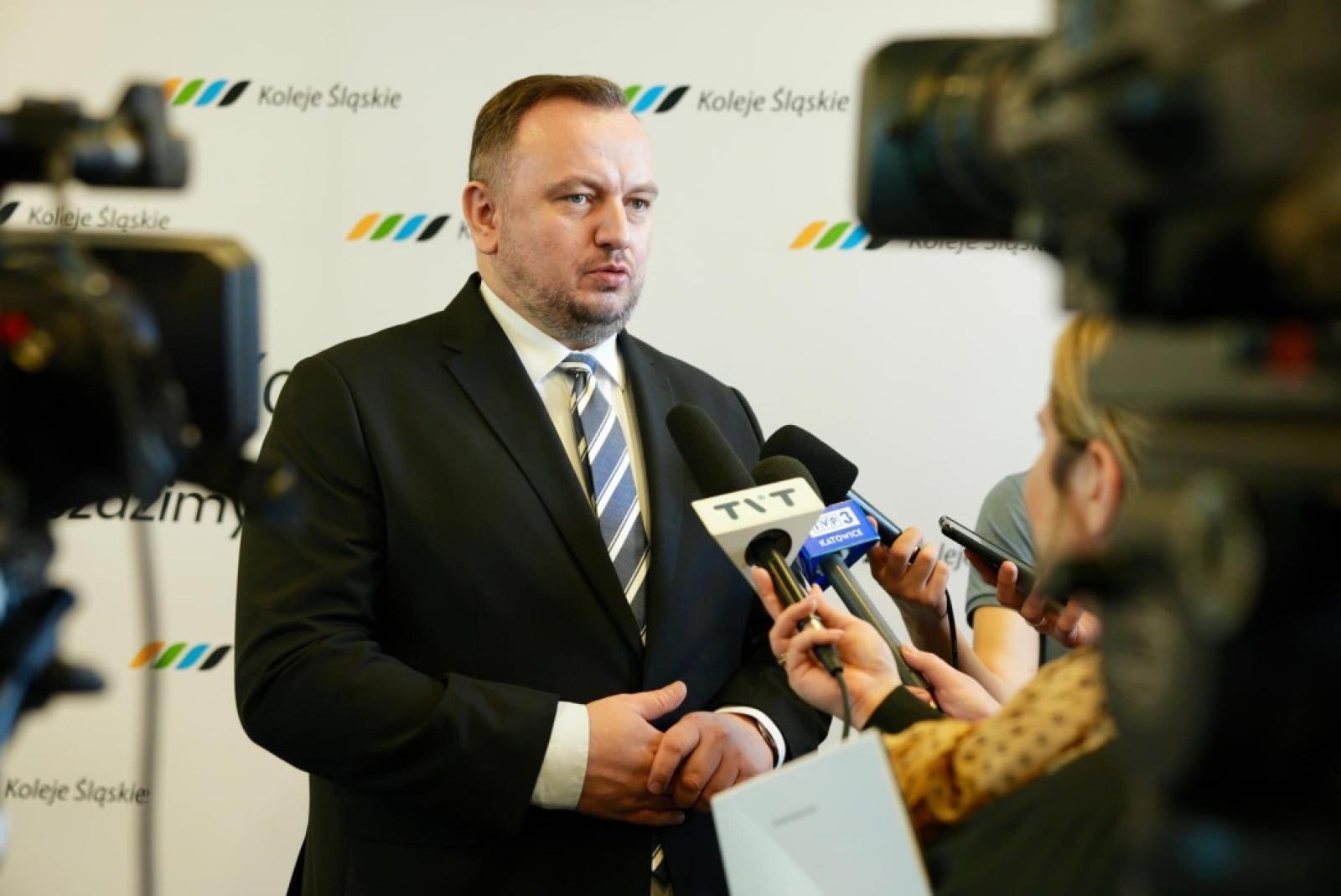 Zdjęcie w galerii na portalu naszraciborz.pl: Rekordowe ferie w Kolejach Śląskich. Sprzedano tysiące biletów za złotówkę wiadomości z regionu