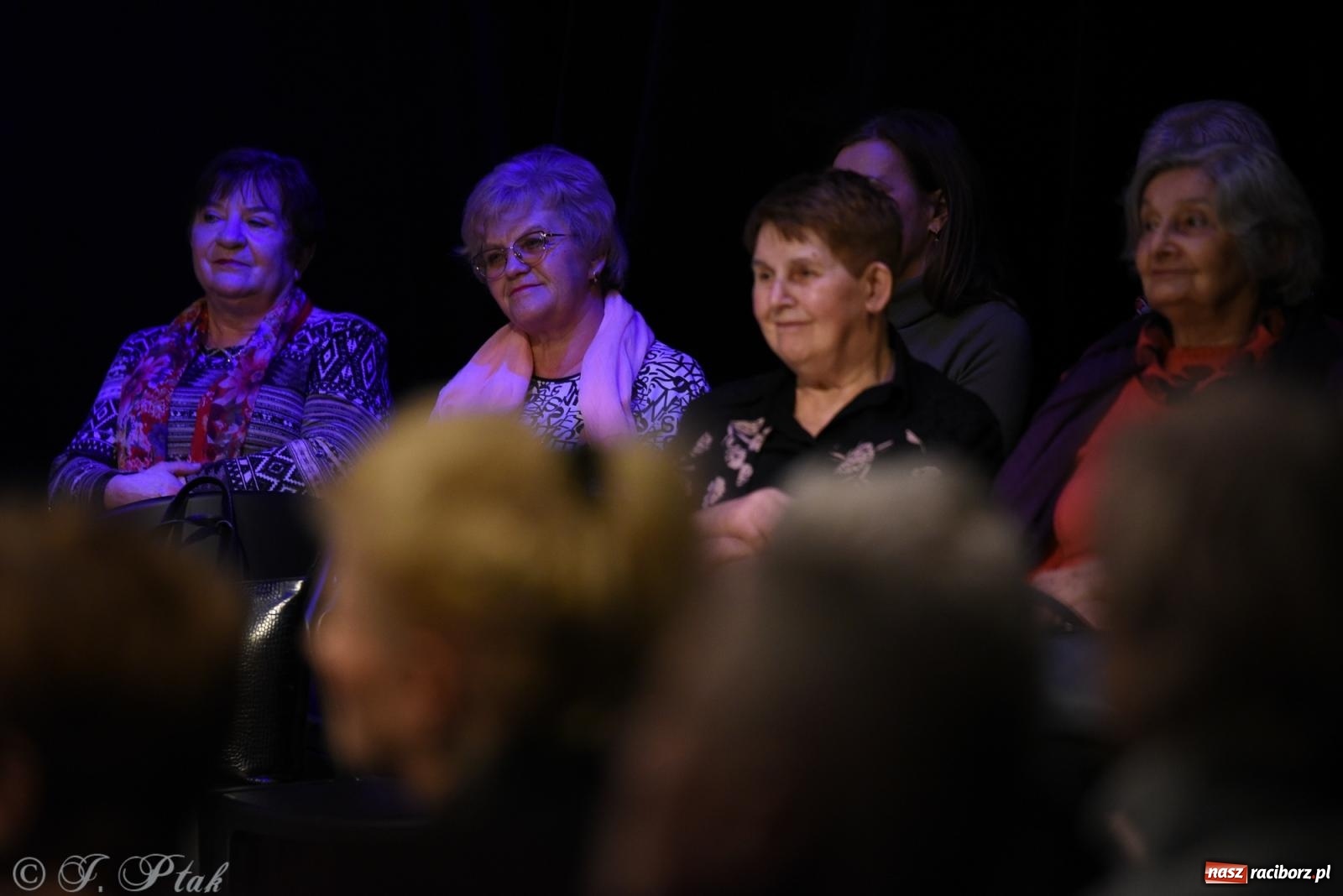 Zdjęcie w galerii na portalu naszraciborz.pl: Scena Kameralnie na Walentynki. Karolina i Jarosław Hanikowie wiadomości z regionu