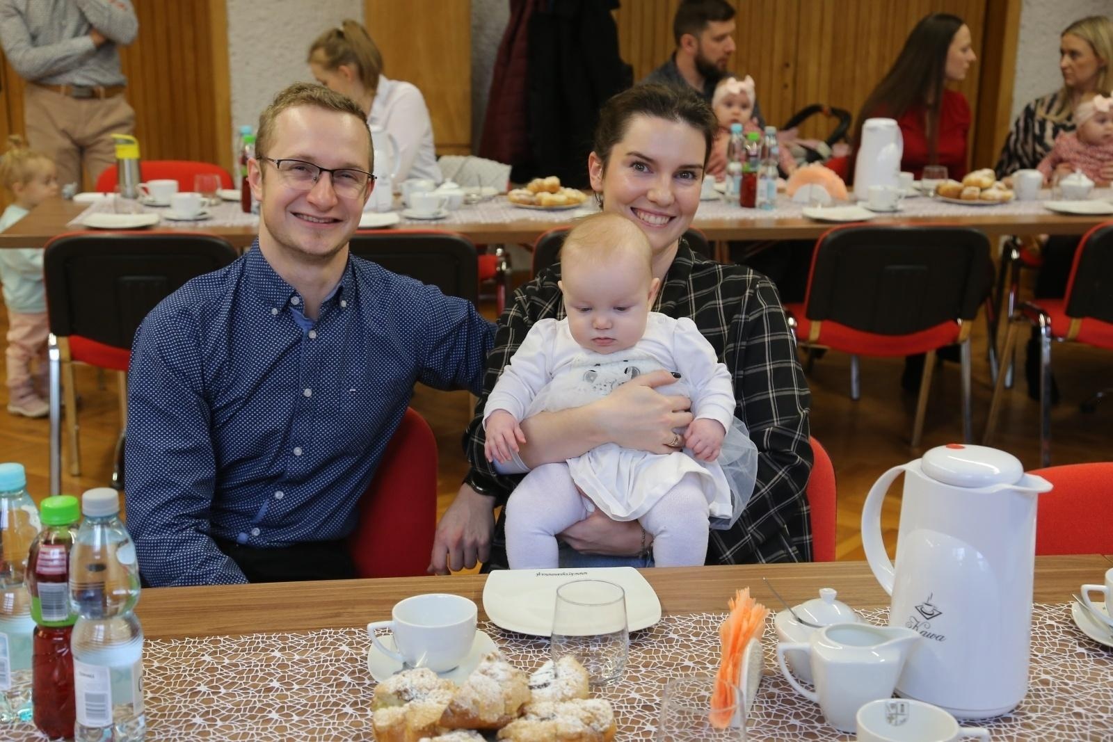 Zdjęcie w galerii na portalu naszraciborz.pl: W Krzyżanowicach przywitano najmłodszych obywateli gminy wiadomości z regionu