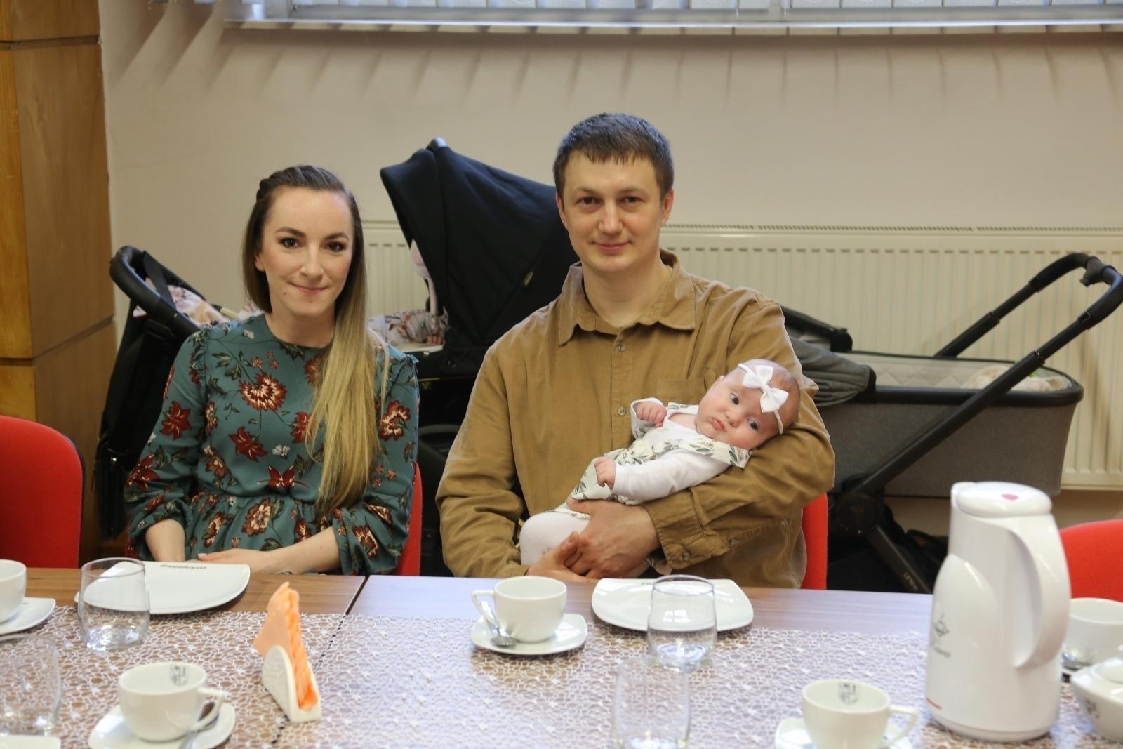 Zdjęcie w galerii na portalu naszraciborz.pl: W Krzyżanowicach przywitano najmłodszych obywateli gminy wiadomości z regionu