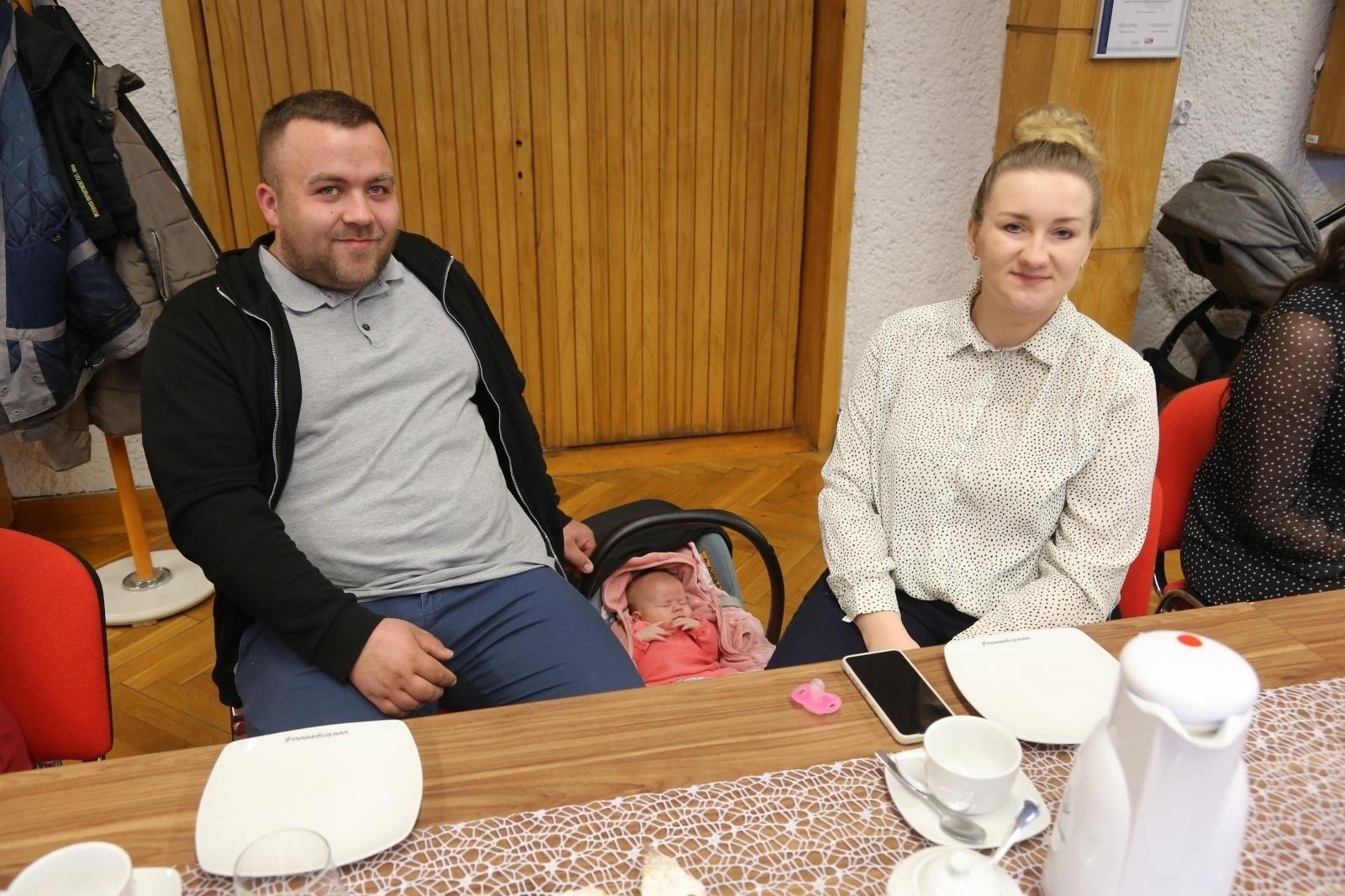 Zdjęcie w galerii na portalu naszraciborz.pl: W Krzyżanowicach przywitano najmłodszych obywateli gminy wiadomości z regionu