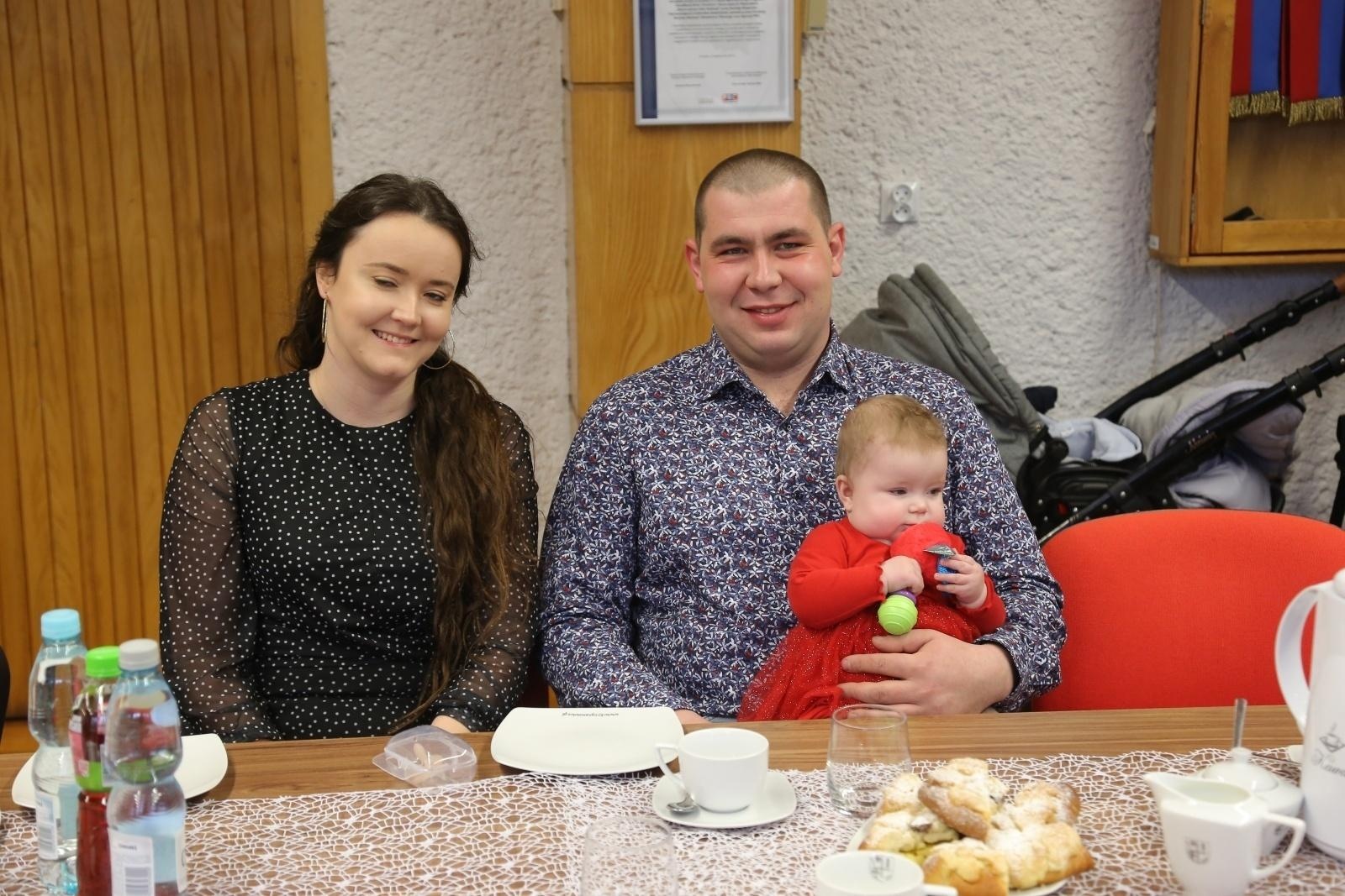 Zdjęcie w galerii na portalu naszraciborz.pl: W Krzyżanowicach przywitano najmłodszych obywateli gminy wiadomości z regionu