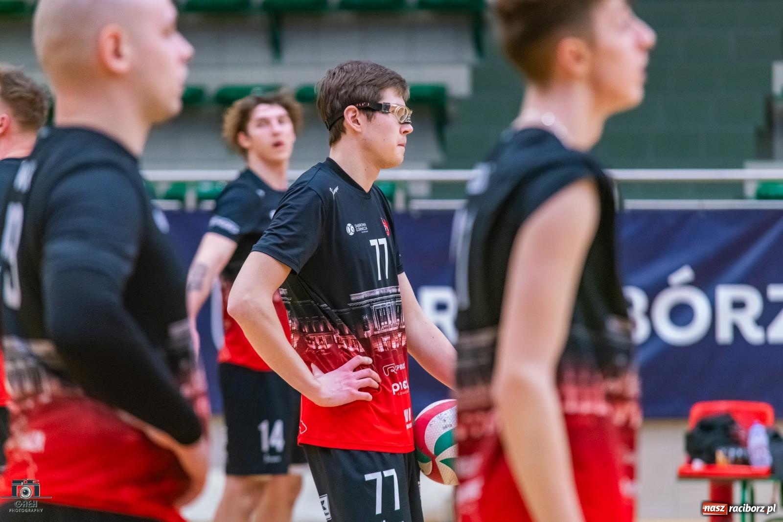 Zdjęcie w galerii na portalu naszraciborz.pl: Siatkarski rollercoaster z happy endem [FOTO i WIDEO] wiadomości z regionu