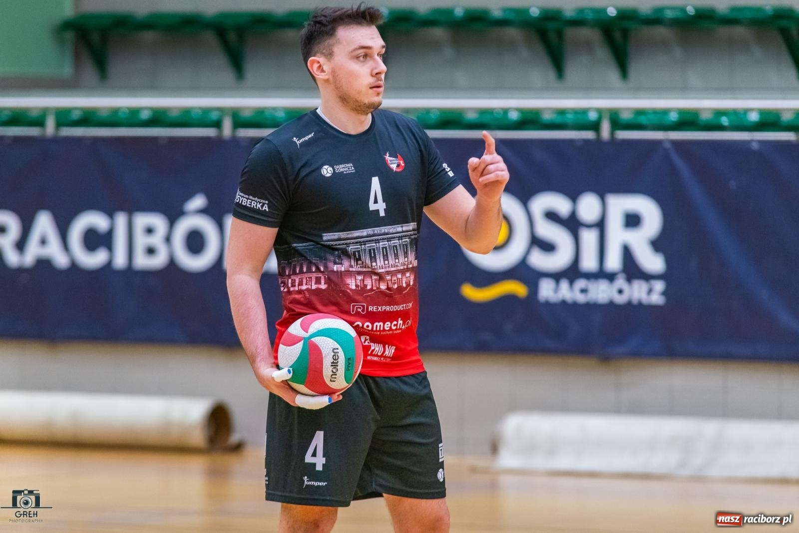 Zdjęcie w galerii na portalu naszraciborz.pl: Siatkarski rollercoaster z happy endem [FOTO i WIDEO] wiadomości z regionu