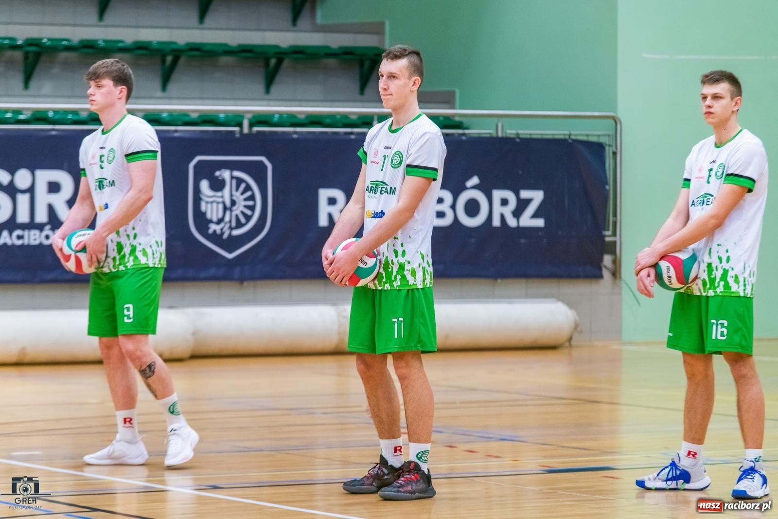 Zdjęcie w galerii na portalu naszraciborz.pl: Siatkarski rollercoaster z happy endem [FOTO i WIDEO] wiadomości z regionu