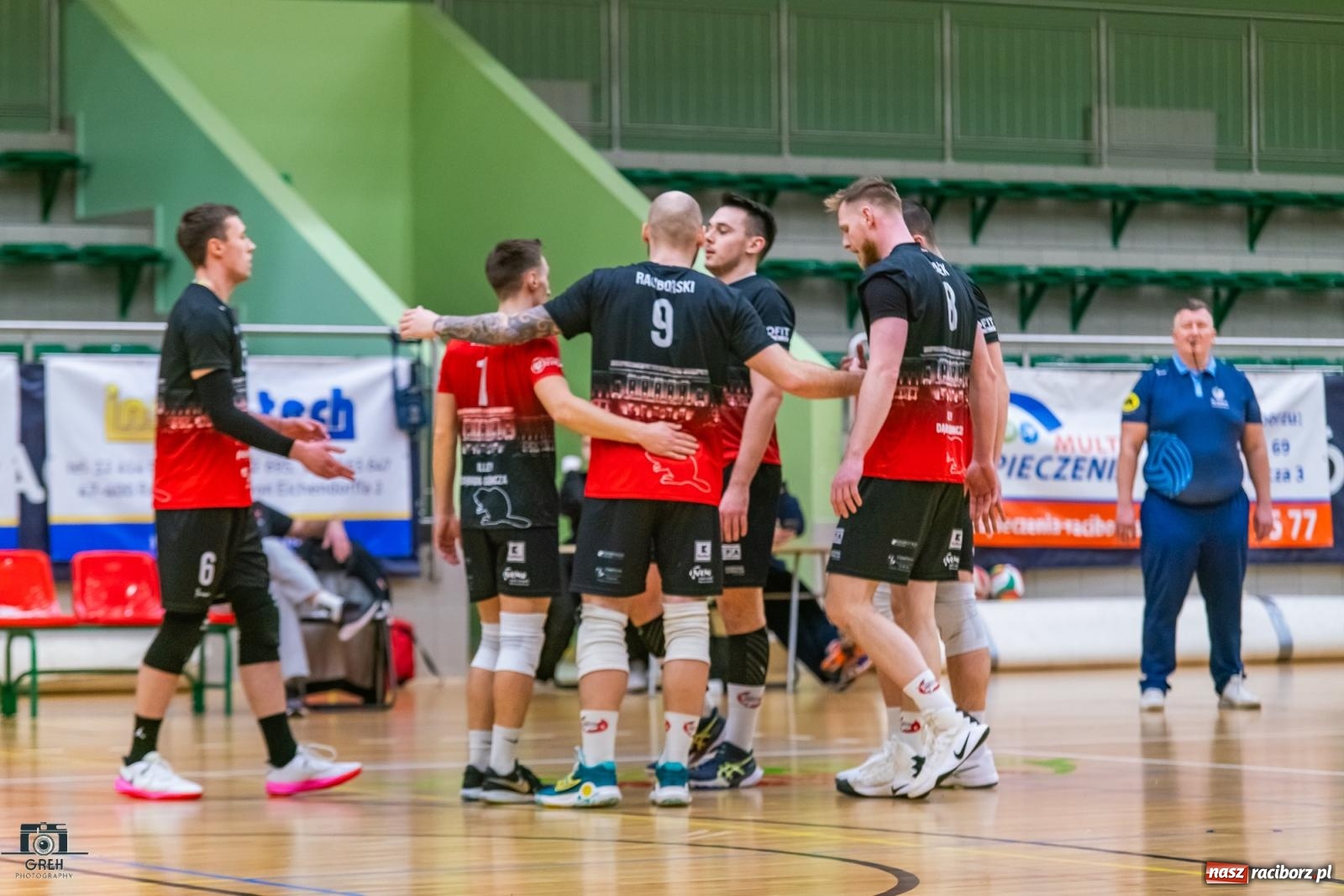 Zdjęcie w galerii na portalu naszraciborz.pl: Siatkarski rollercoaster z happy endem [FOTO i WIDEO] wiadomości z regionu