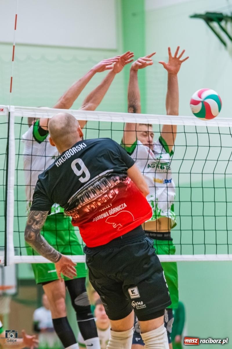 Zdjęcie w galerii na portalu naszraciborz.pl: Siatkarski rollercoaster z happy endem [FOTO i WIDEO] wiadomości z regionu