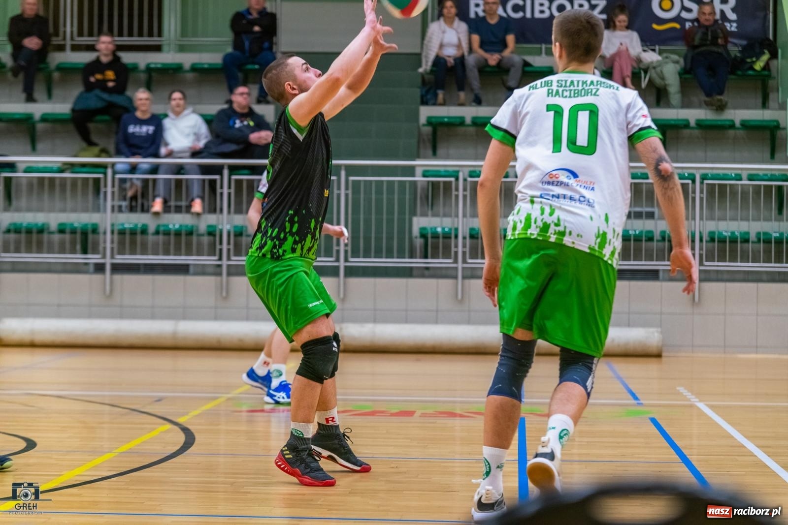 Zdjęcie w galerii na portalu naszraciborz.pl: Siatkarski rollercoaster z happy endem [FOTO i WIDEO] wiadomości z regionu