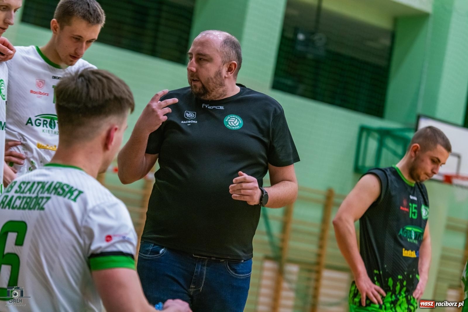 Zdjęcie w galerii na portalu naszraciborz.pl: Siatkarski rollercoaster z happy endem [FOTO i WIDEO] wiadomości z regionu