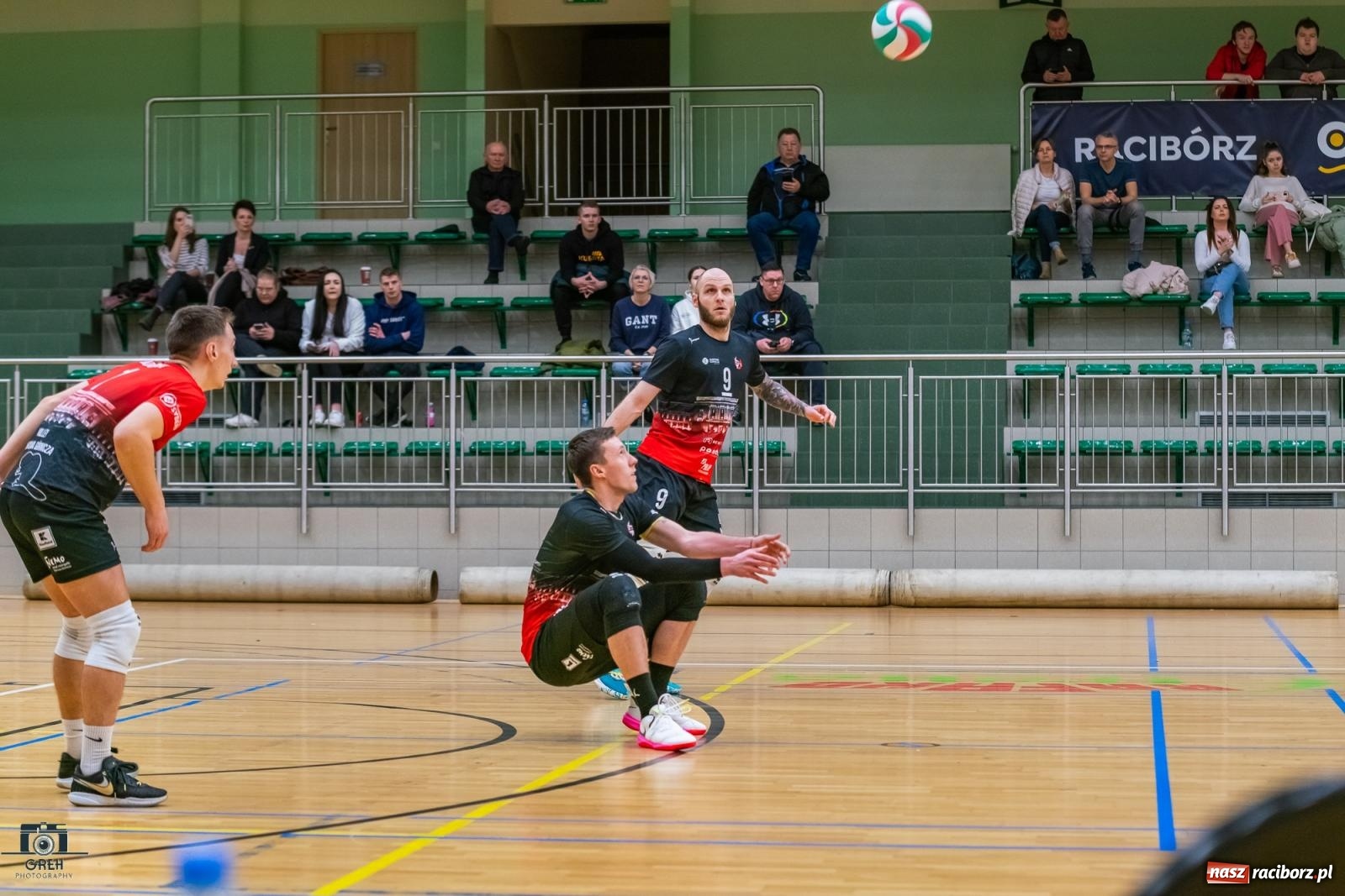 Zdjęcie w galerii na portalu naszraciborz.pl: Siatkarski rollercoaster z happy endem [FOTO i WIDEO] wiadomości z regionu