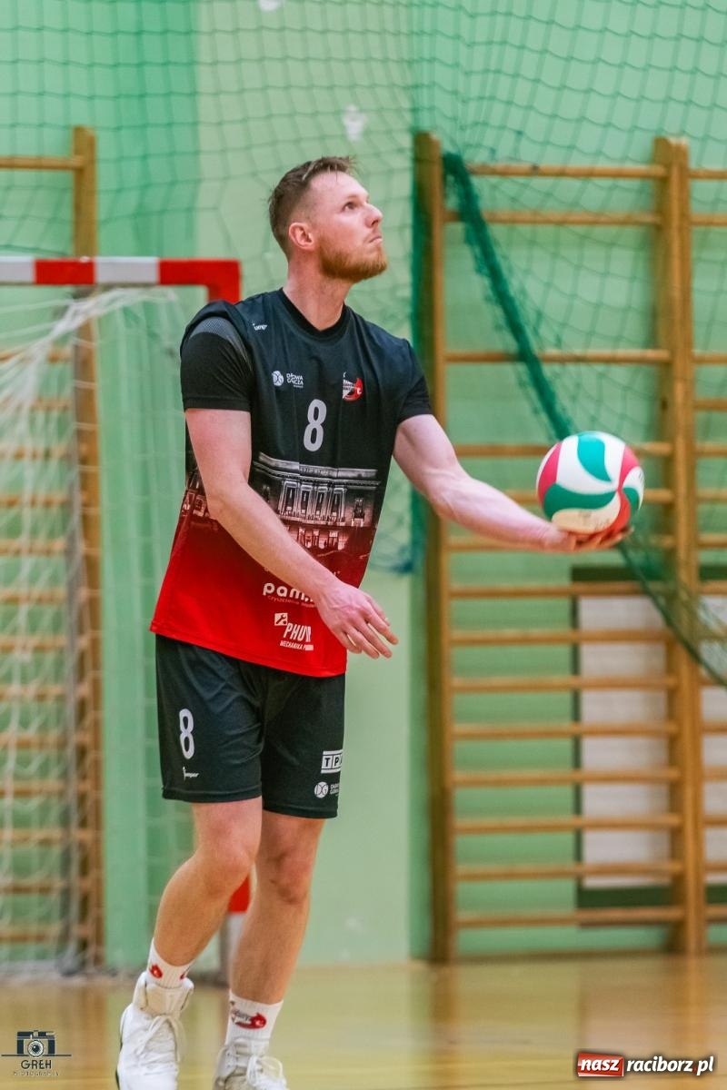 Zdjęcie w galerii na portalu naszraciborz.pl: Siatkarski rollercoaster z happy endem [FOTO i WIDEO] wiadomości z regionu