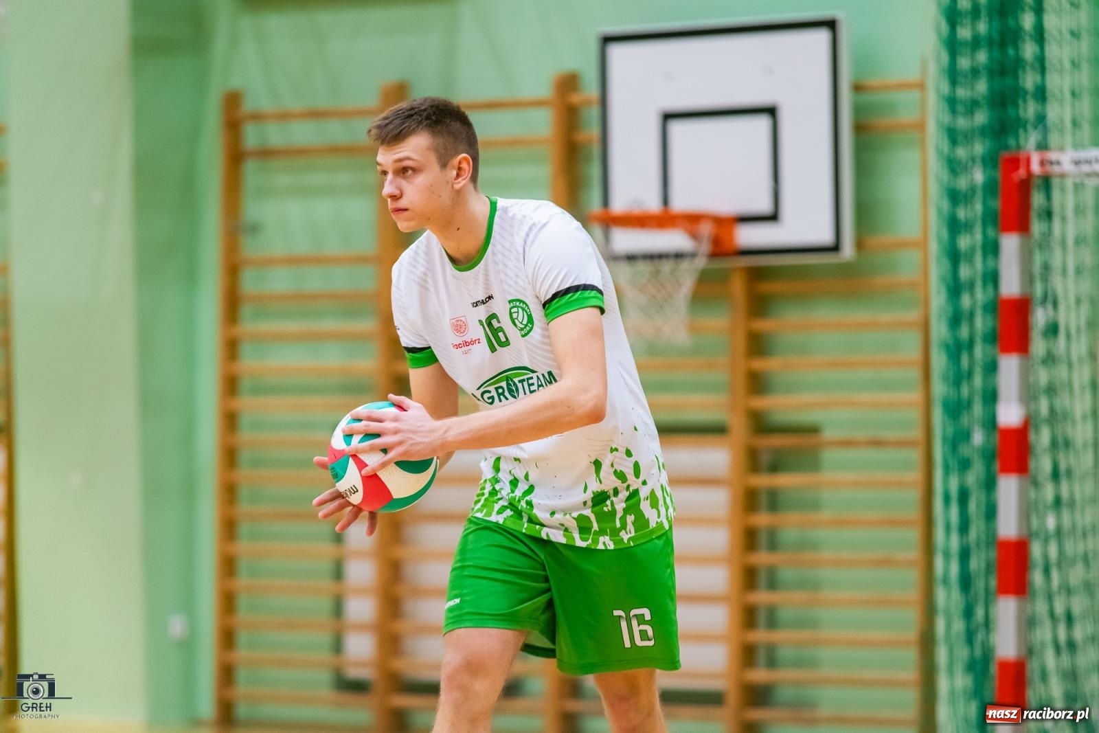 Zdjęcie w galerii na portalu naszraciborz.pl: Siatkarski rollercoaster z happy endem [FOTO i WIDEO] wiadomości z regionu