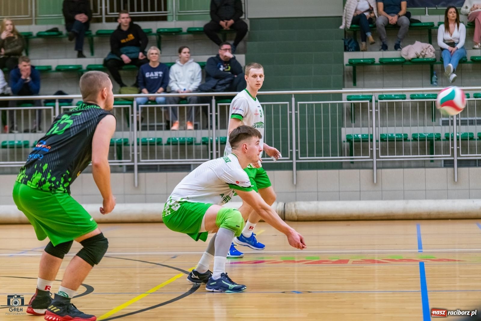 Zdjęcie w galerii na portalu naszraciborz.pl: Siatkarski rollercoaster z happy endem [FOTO i WIDEO] wiadomości z regionu