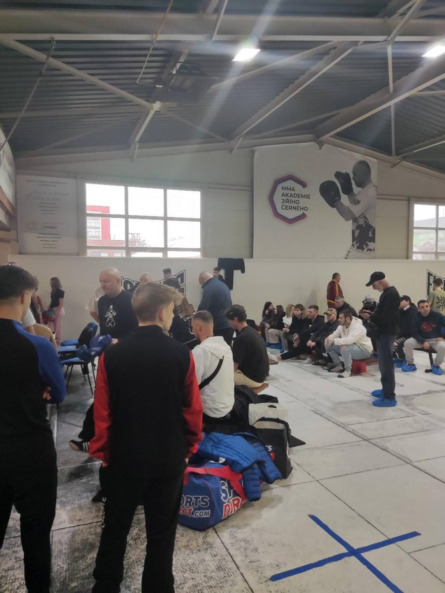 Zdjęcie w galerii na portalu naszraciborz.pl: Pięści Łamatorów poszły w ruch w Ostrawie wiadomości z regionu