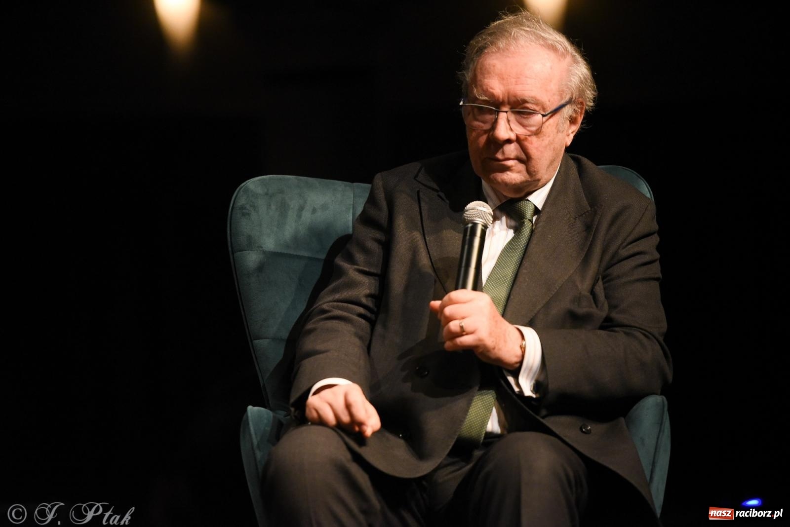 Zdjęcie w galerii na portalu naszraciborz.pl: W punkt! Krzysztof Zanussi gościem w Raciborzu wiadomości z regionu