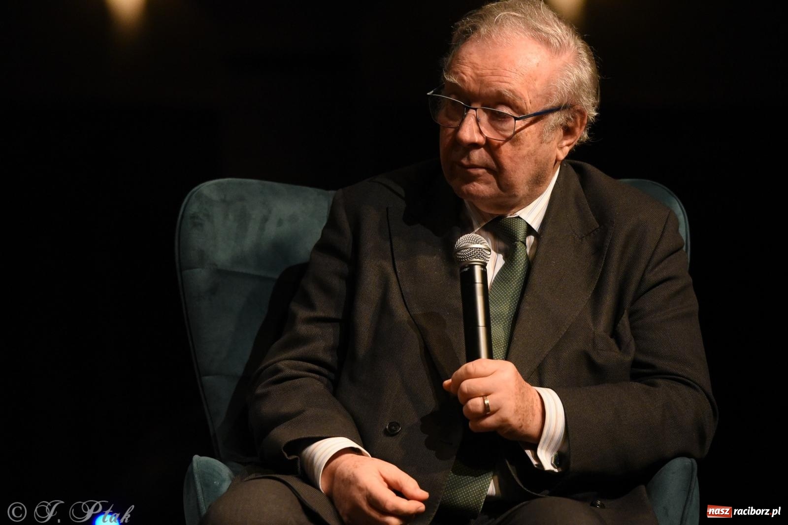 Zdjęcie w galerii na portalu naszraciborz.pl: W punkt! Krzysztof Zanussi gościem w Raciborzu wiadomości z regionu