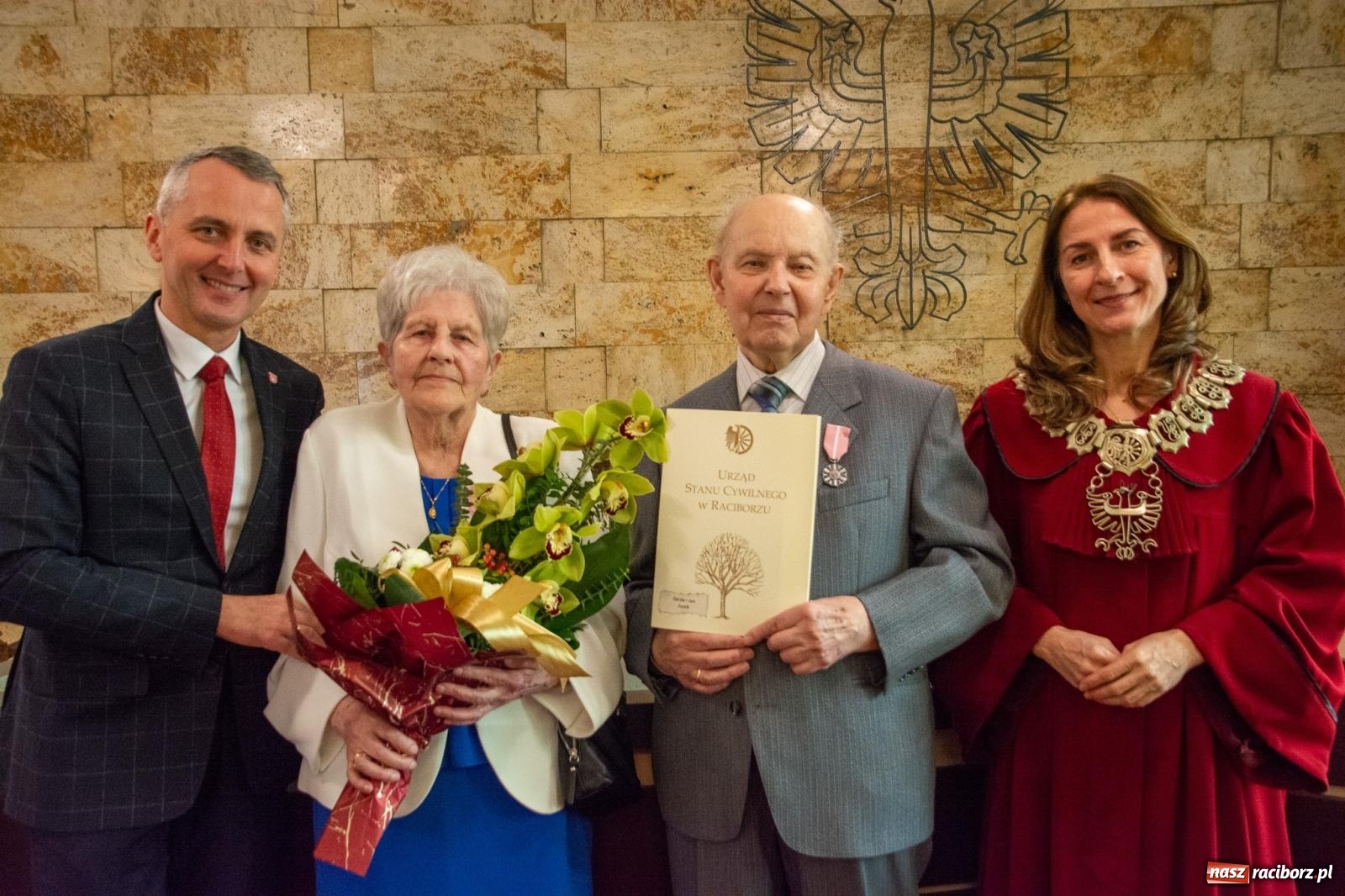 Zdjęcie w galerii na portalu naszraciborz.pl: Jubileusze małżeńskie w raciborskim USC [FOTO i WIDEO] wiadomości z regionu