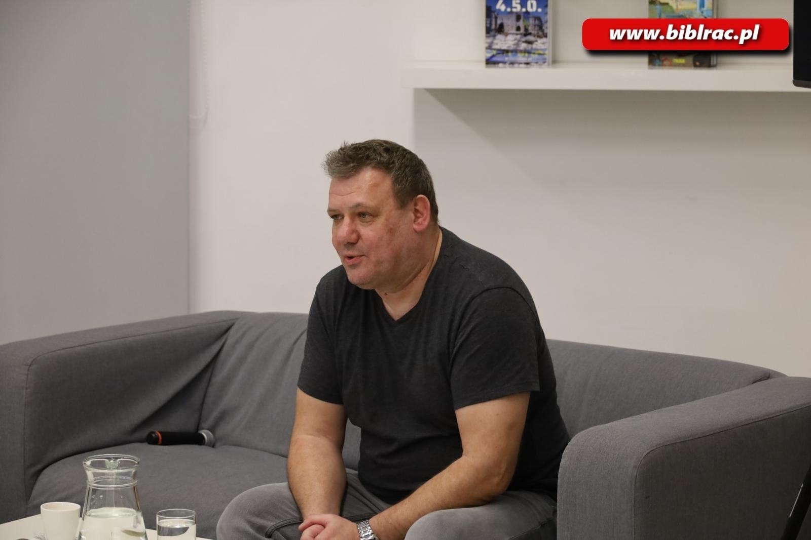 Zdjęcie w galerii na portalu naszraciborz.pl: Sekrety Odessy z Borysem Tynką w raciborskiej bibliotece wiadomości z regionu