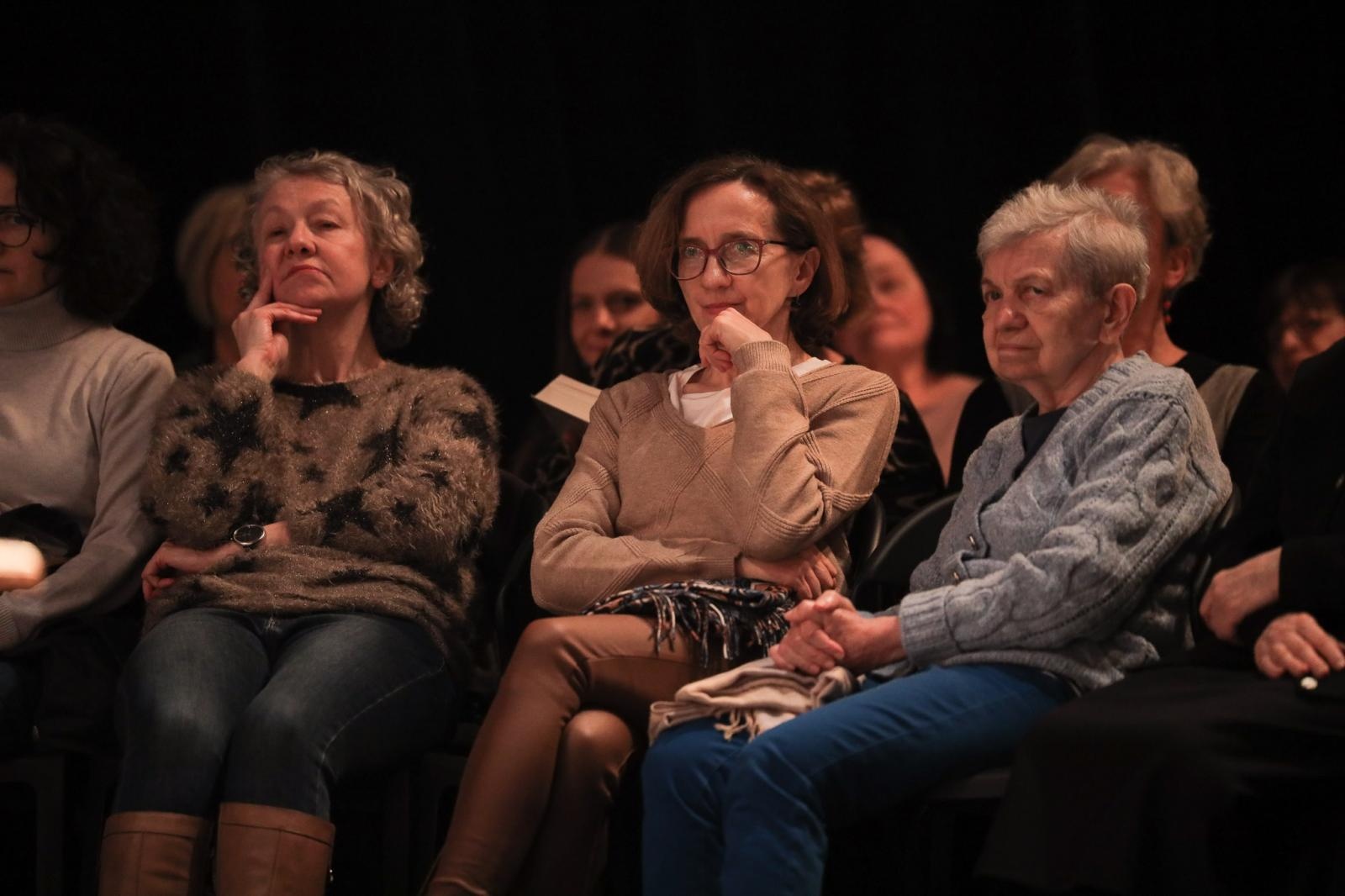 Zdjęcie w galerii na portalu naszraciborz.pl: Zanussi po raz kolejny w Raciborzu. Wokół książki Barbary Gruszki-Zych Moi ważni wiadomości z regionu