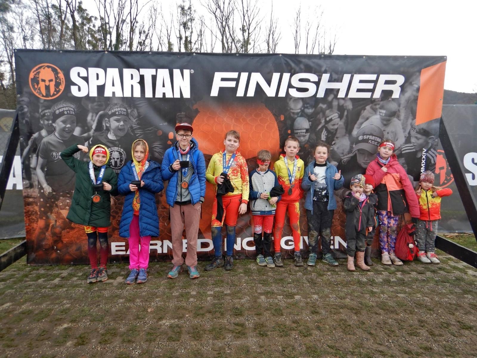 Zdjęcie w galerii na portalu naszraciborz.pl: Raciborki opanowały podium w czeskim Hradcu wiadomości z regionu