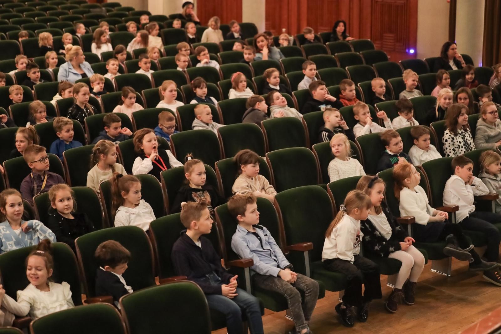 Zdjęcie w galerii na portalu naszraciborz.pl: Muzyka dawna na koncertach umuzykalniających w RCK wiadomości z regionu