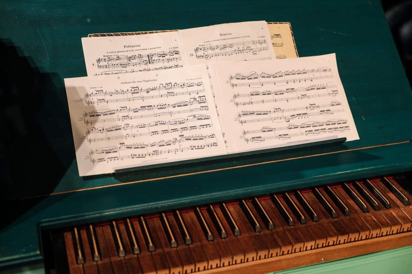 Zdjęcie w galerii na portalu naszraciborz.pl: Muzyka dawna na koncertach umuzykalniających w RCK wiadomości z regionu