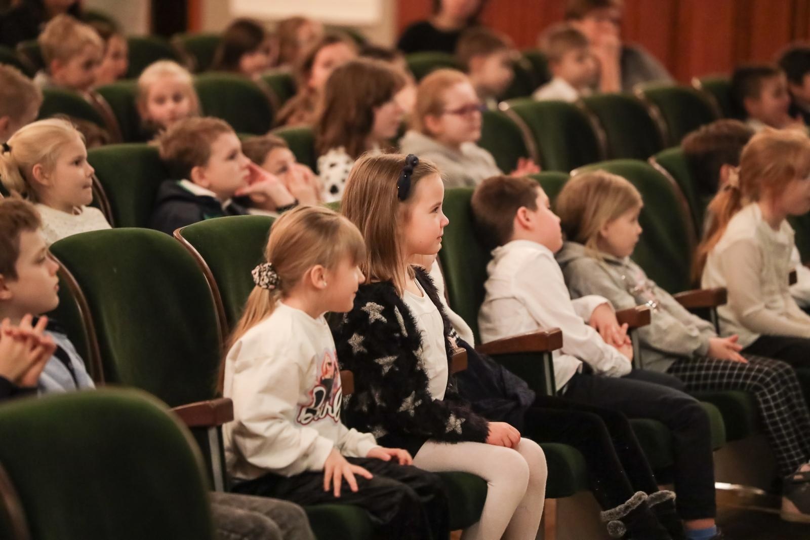 Zdjęcie w galerii na portalu naszraciborz.pl: Muzyka dawna na koncertach umuzykalniających w RCK wiadomości z regionu