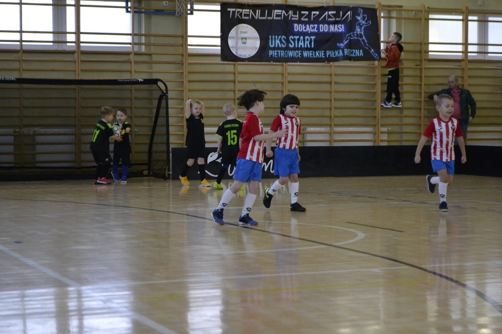 Zdjęcie w galerii na portalu naszraciborz.pl: Charytatywny turniej piłkarski w Pietrowicach Wielkich [FOTO] wiadomości z regionu