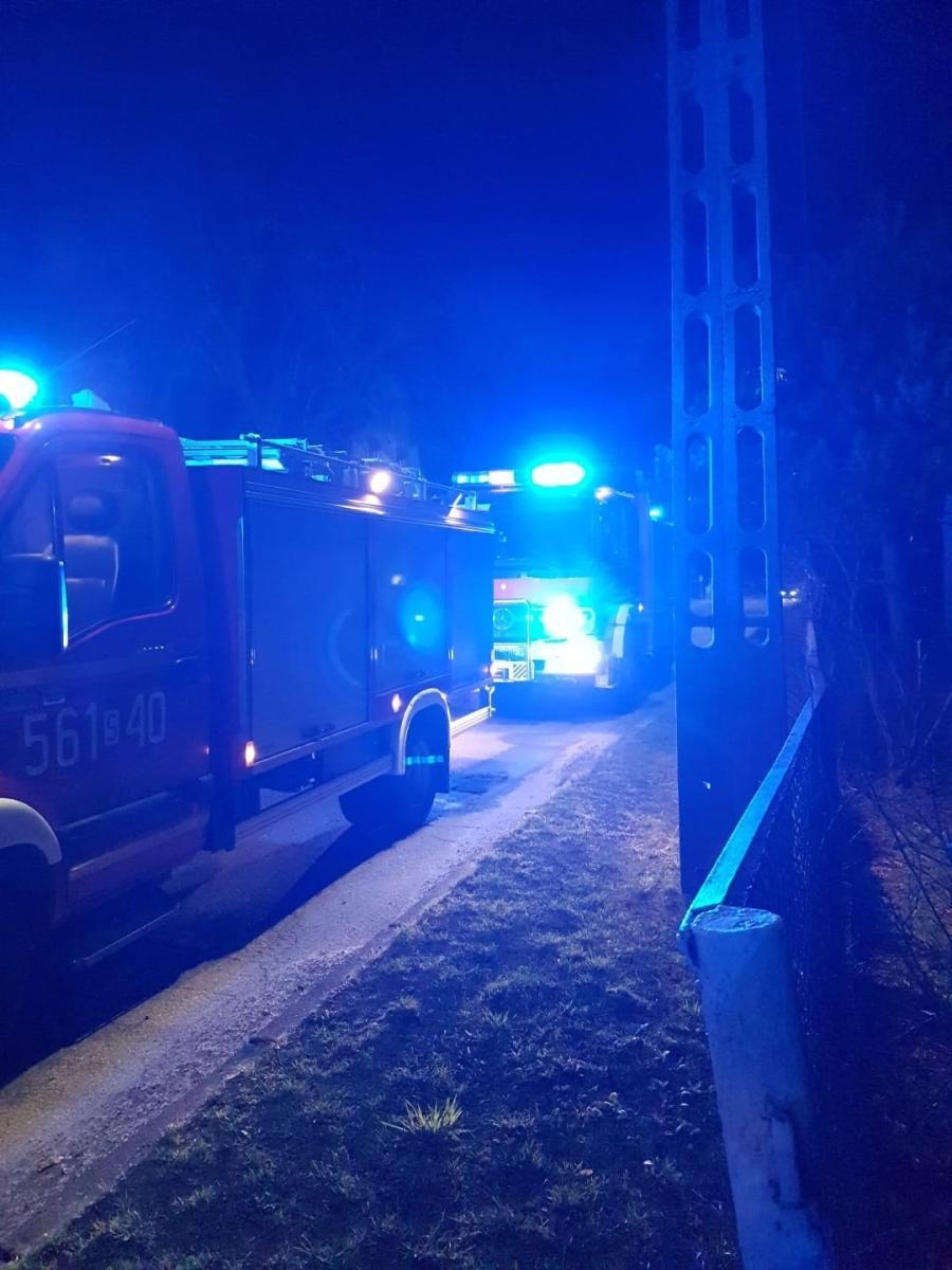 Zdjęcie w galerii na portalu naszraciborz.pl: Zapach gazu w budynku w Kuźni Raciborskiej wiadomości z regionu