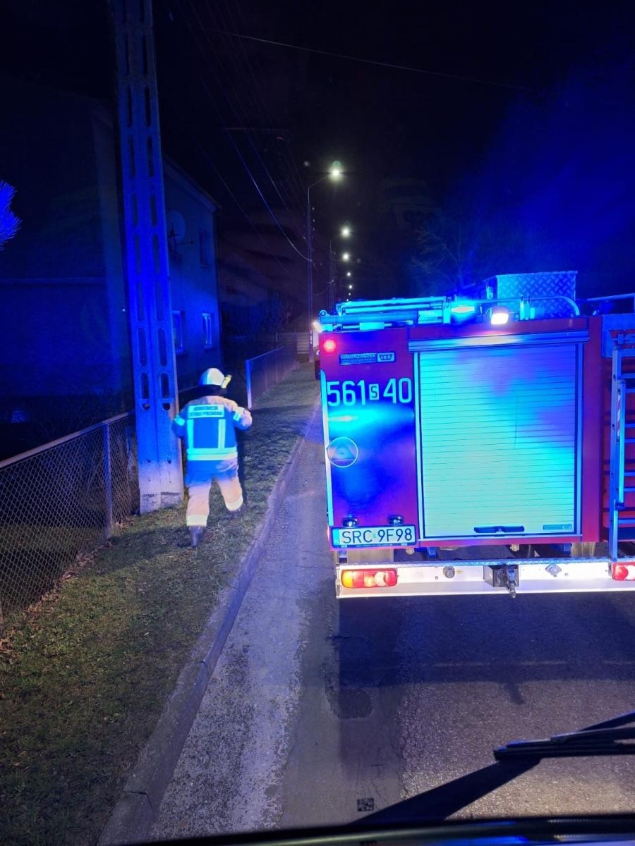 Zdjęcie w galerii na portalu naszraciborz.pl: Zapach gazu w budynku w Kuźni Raciborskiej wiadomości z regionu