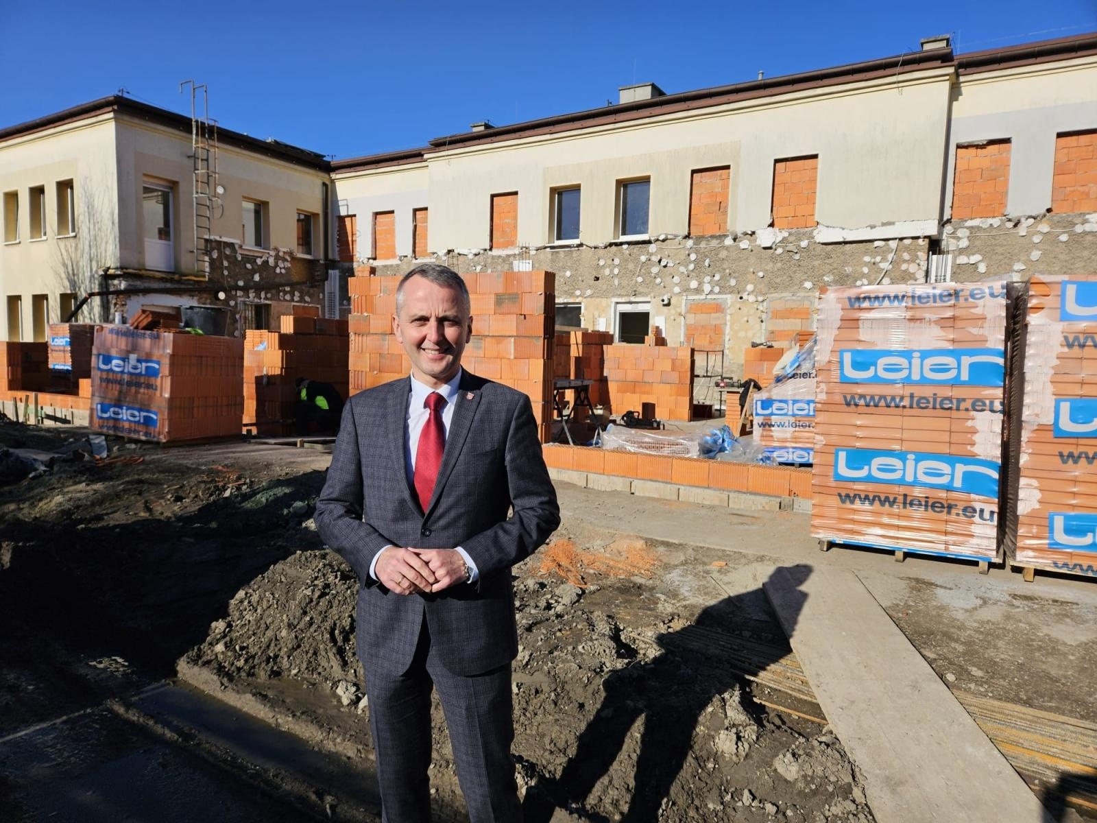 Zdjęcie w galerii na portalu naszraciborz.pl: Trwa rozbudowa żłobka przy ulicy Słonecznej wiadomości z regionu