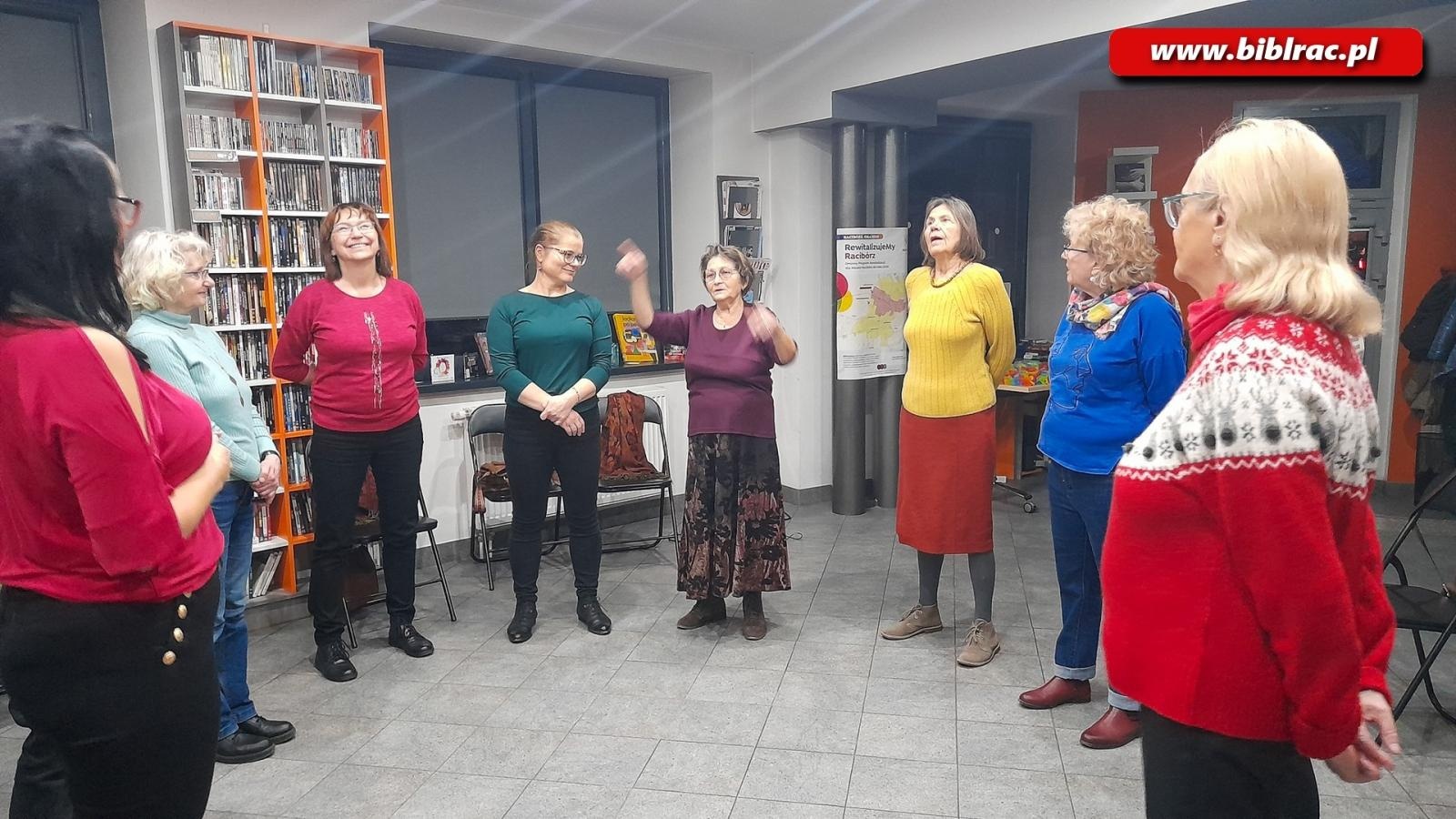 Zdjęcie w galerii na portalu naszraciborz.pl: Coś dla pasjonatów! Zaglądamy do klubów w raciborskiej bibliotece wiadomości z regionu