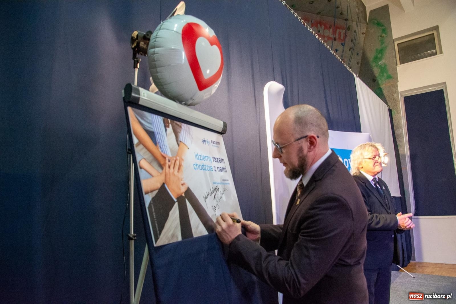 Zdjęcie w galerii na portalu naszraciborz.pl: Potencjał Raciborza jest marnowany! Konwencja wyborcza Jacka Wojciechowicza i jego drużyn wiadomości z regionu