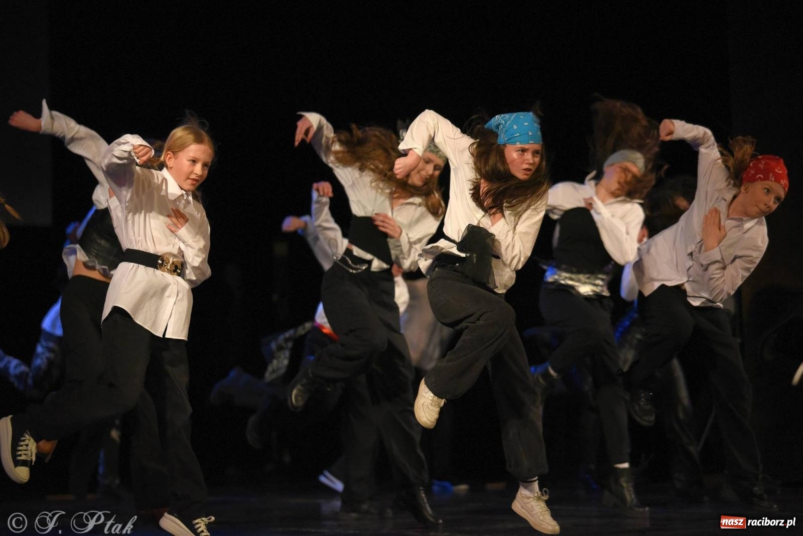 Zdjęcie w galerii na portalu naszraciborz.pl: SKAZA w Disney'owskiej odsłonie- widowisko taneczne wiadomości z regionu