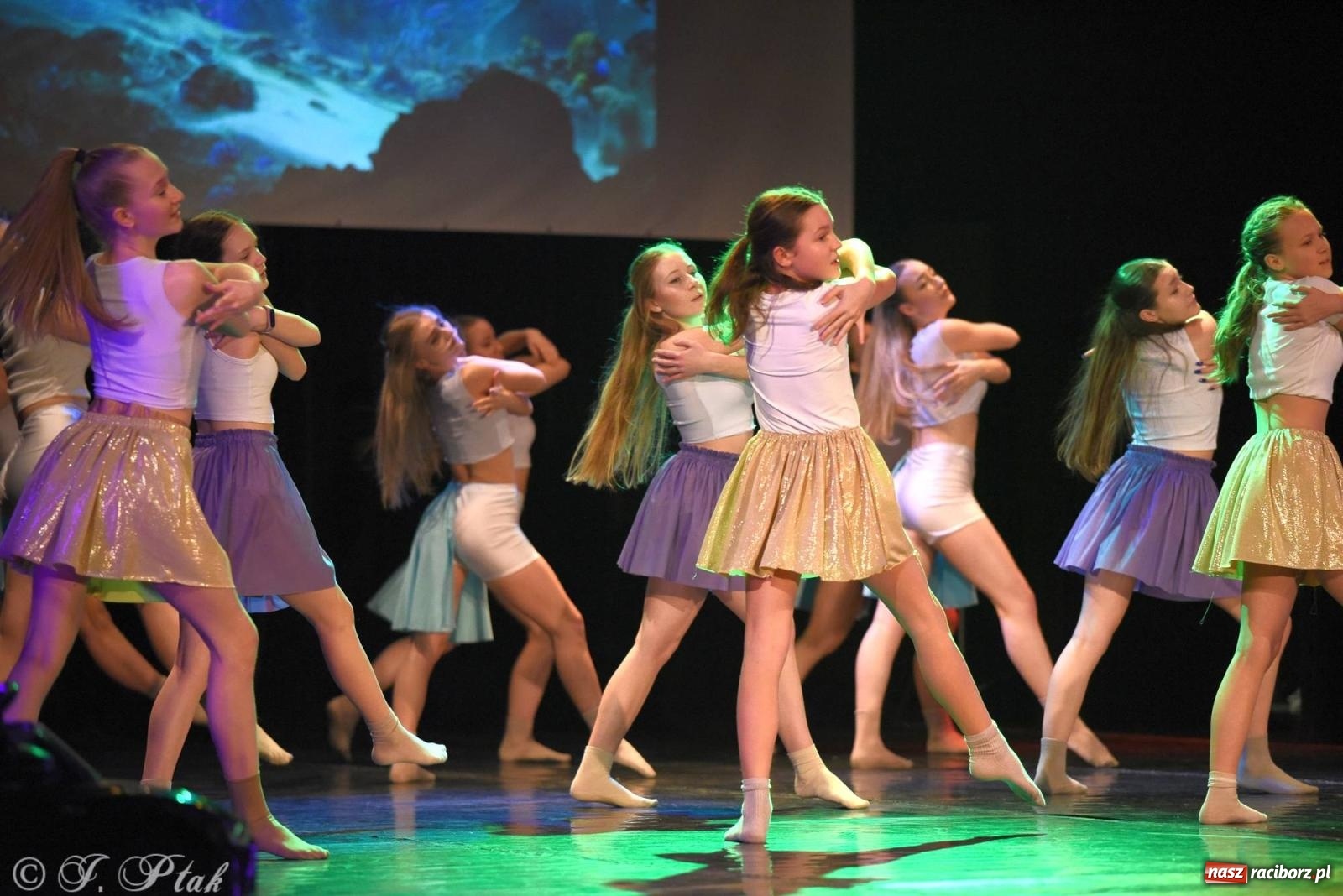 Zdjęcie w galerii na portalu naszraciborz.pl: SKAZA w Disney'owskiej odsłonie- widowisko taneczne wiadomości z regionu