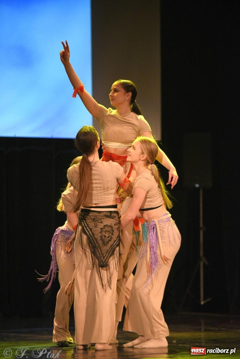 Zdjęcie w galerii na portalu naszraciborz.pl: SKAZA w Disney'owskiej odsłonie- widowisko taneczne wiadomości z regionu