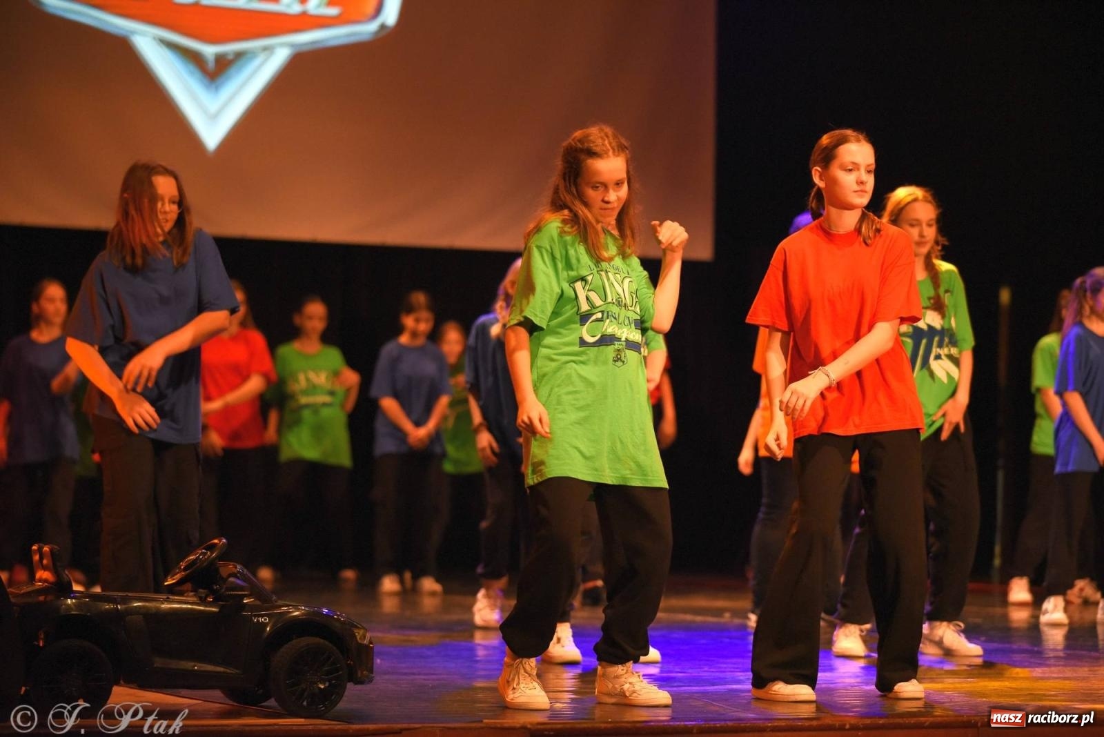 Zdjęcie w galerii na portalu naszraciborz.pl: SKAZA w Disney'owskiej odsłonie- widowisko taneczne wiadomości z regionu