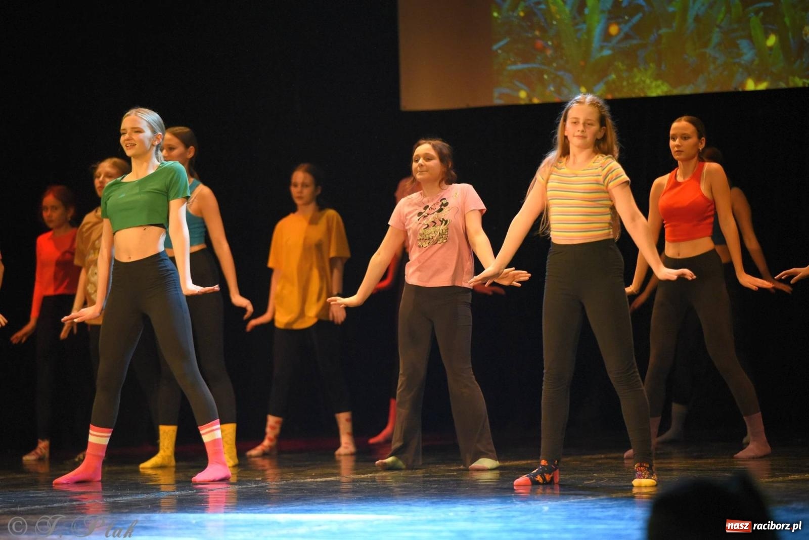 Zdjęcie w galerii na portalu naszraciborz.pl: SKAZA w Disney'owskiej odsłonie- widowisko taneczne wiadomości z regionu