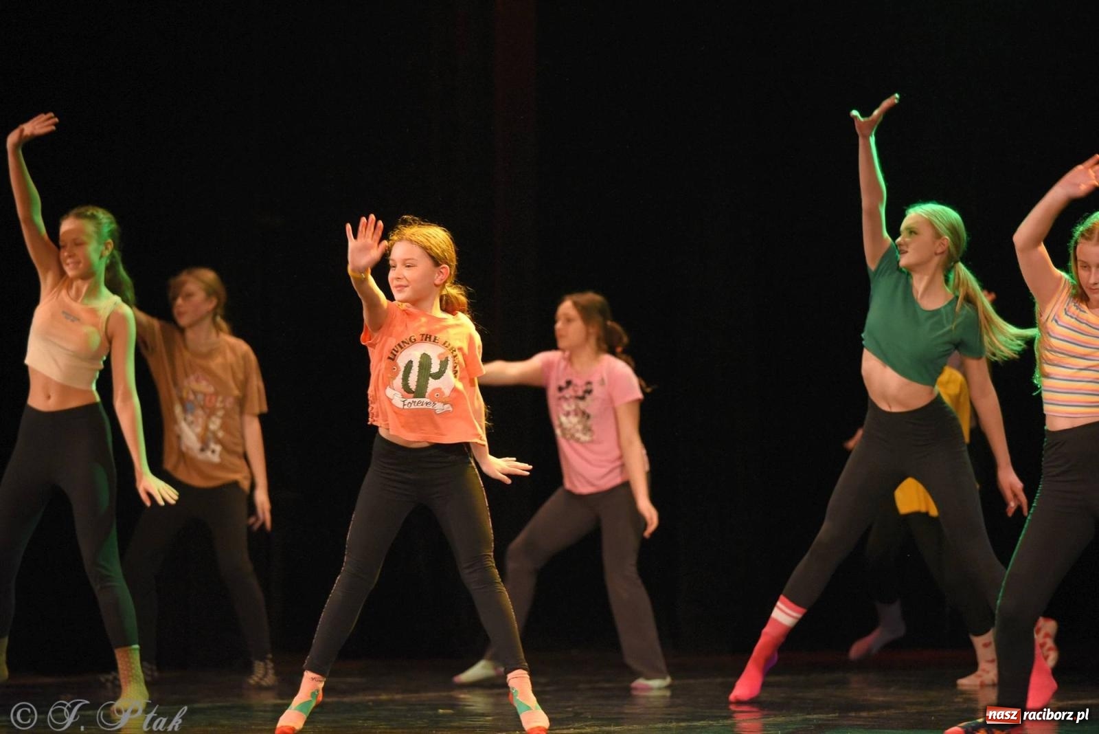 Zdjęcie w galerii na portalu naszraciborz.pl: SKAZA w Disney'owskiej odsłonie- widowisko taneczne wiadomości z regionu