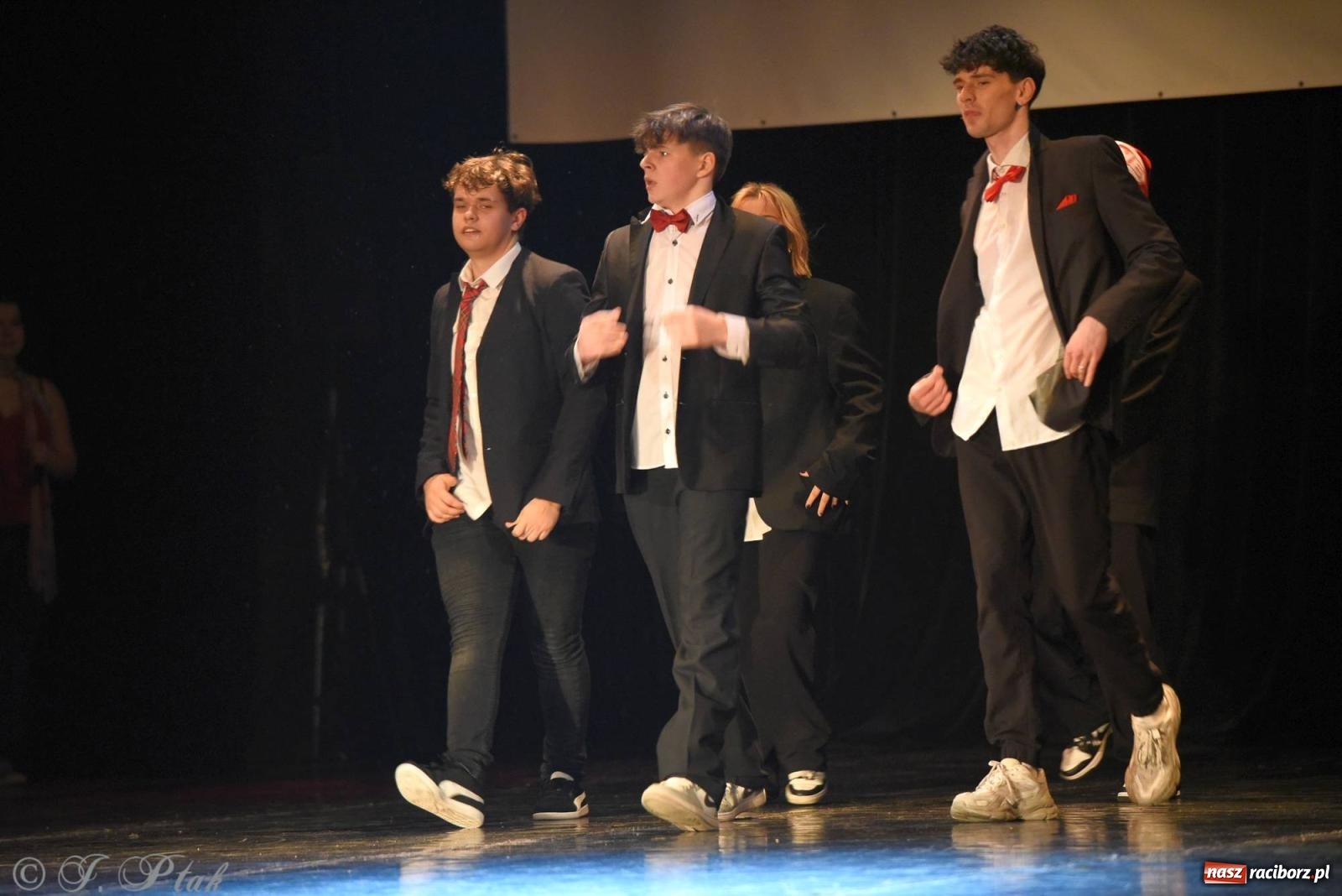 Zdjęcie w galerii na portalu naszraciborz.pl: SKAZA w Disney'owskiej odsłonie- widowisko taneczne wiadomości z regionu