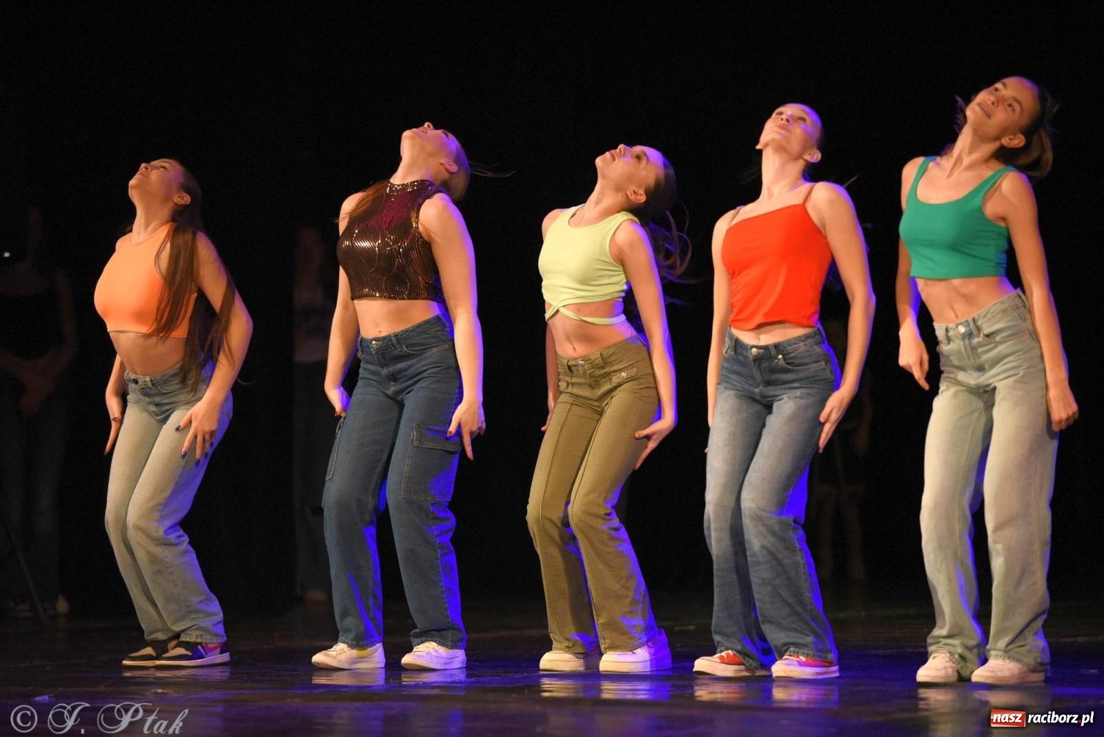 Zdjęcie w galerii na portalu naszraciborz.pl: SKAZA w Disney'owskiej odsłonie- widowisko taneczne wiadomości z regionu