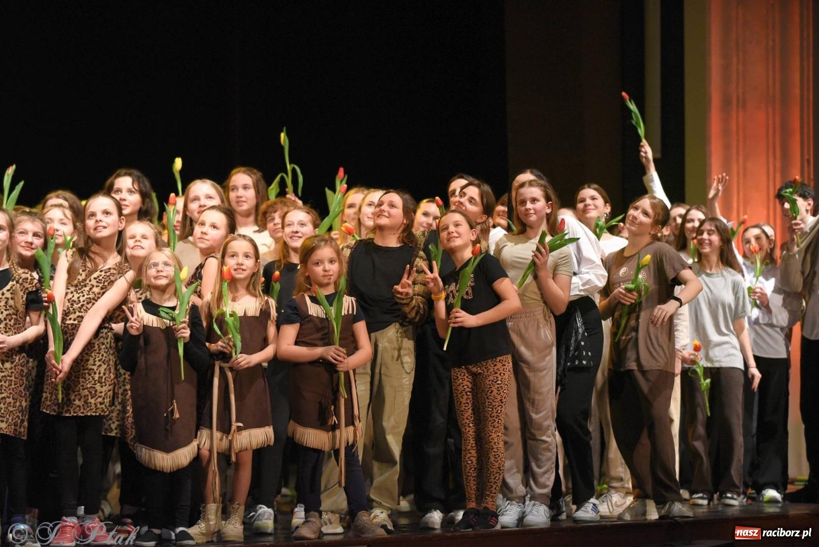 Zdjęcie w galerii na portalu naszraciborz.pl: SKAZA w Disney'owskiej odsłonie- widowisko taneczne wiadomości z regionu