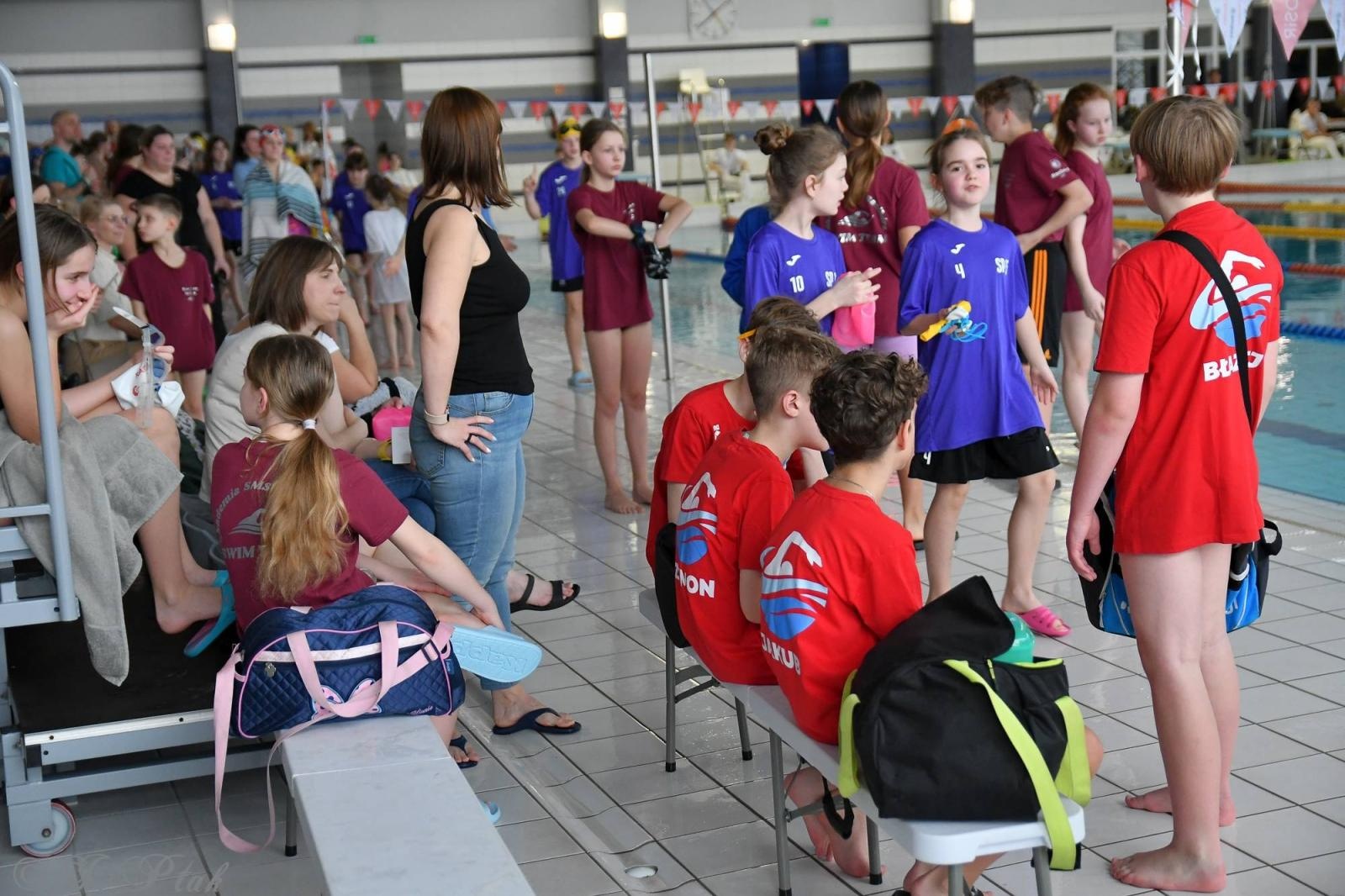 Zdjęcie w galerii na portalu naszraciborz.pl: Mistrzostwa raciborskich szkół w pływaniu wiadomości z regionu