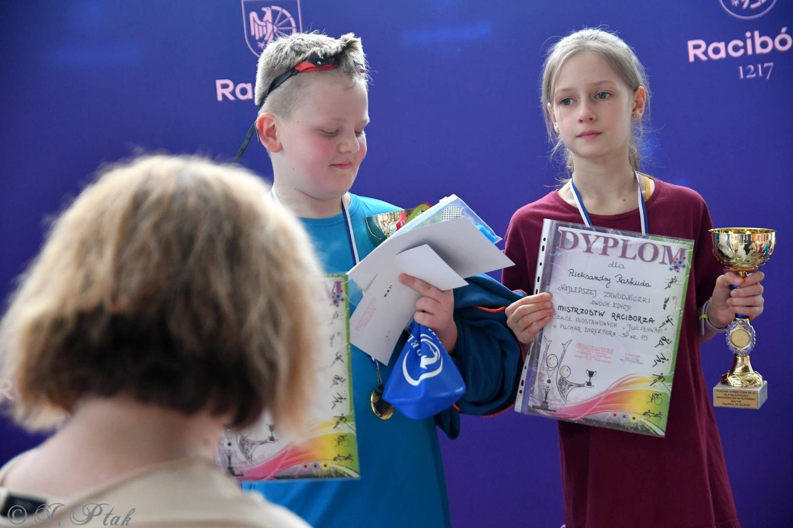 Zdjęcie w galerii na portalu naszraciborz.pl: Mistrzostwa raciborskich szkół w pływaniu wiadomości z regionu