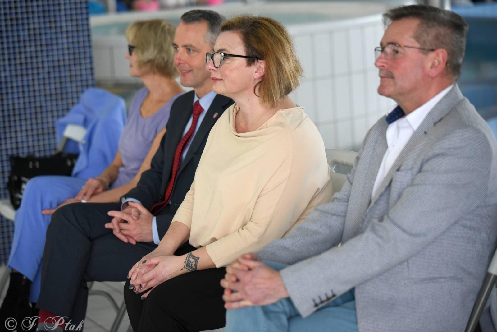 Zdjęcie w galerii na portalu naszraciborz.pl: Mistrzostwa raciborskich szkół w pływaniu wiadomości z regionu