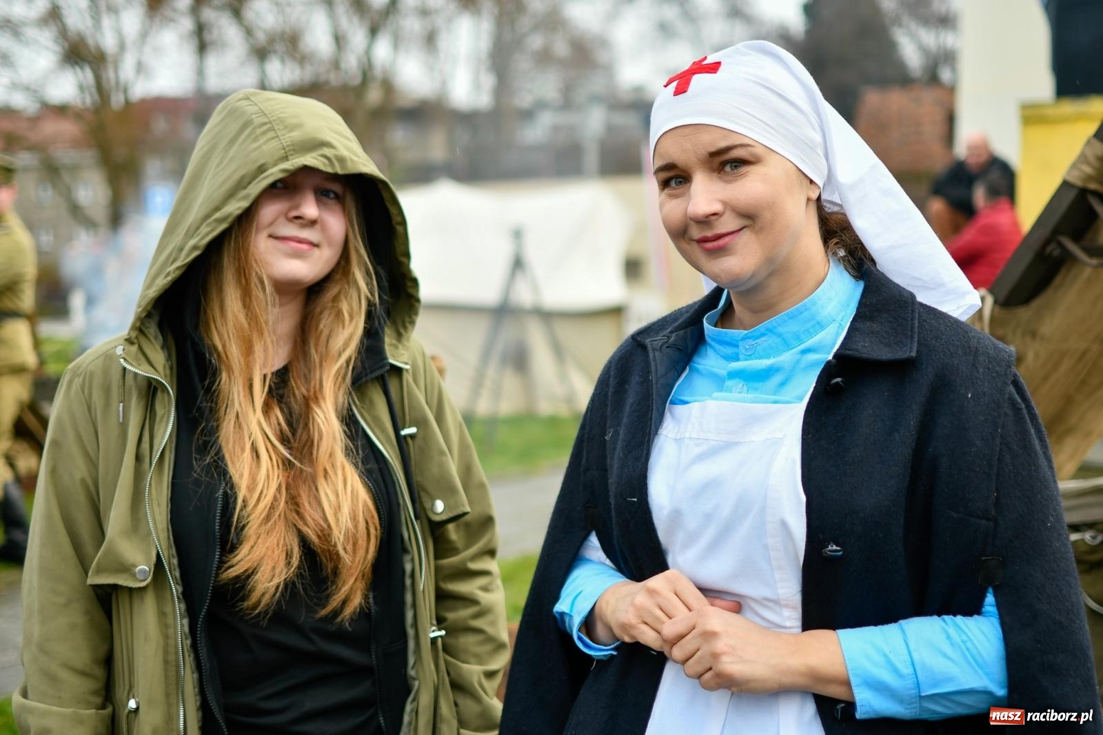 Zdjęcie w galerii na portalu naszraciborz.pl: Racibórz wspominał żołnierzy niezłomnych. Inscenizacja potyczki na pl. Długosza wiadomości z regionu