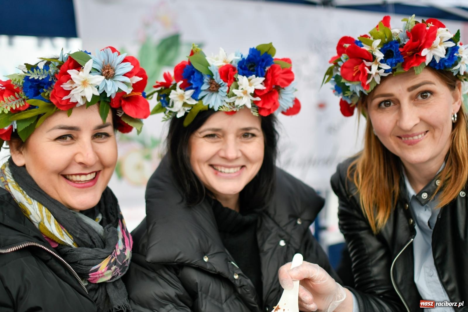 Zdjęcie w galerii na portalu naszraciborz.pl: Racibórz wspominał żołnierzy niezłomnych. Inscenizacja potyczki na pl. Długosza wiadomości z regionu