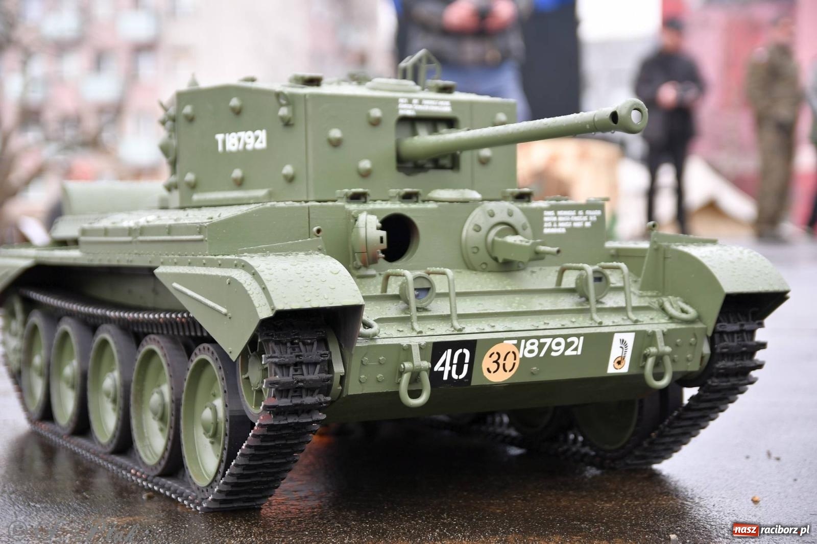 Zdjęcie w galerii na portalu naszraciborz.pl: Racibórz wspominał żołnierzy niezłomnych. Inscenizacja potyczki na pl. Długosza wiadomości z regionu