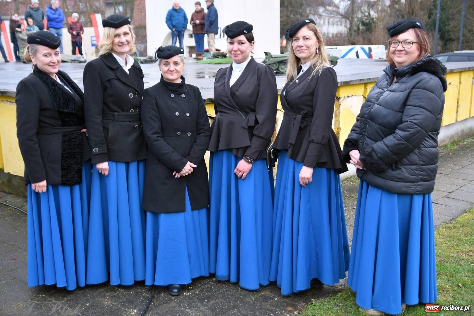 Zdjęcie w galerii na portalu naszraciborz.pl: Racibórz wspominał żołnierzy niezłomnych. Inscenizacja potyczki na pl. Długosza wiadomości z regionu